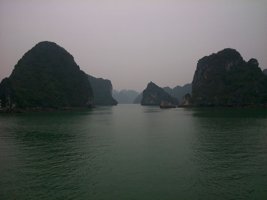 <h2>Thailand, Cambodia & Vietnam Escorted 2018</h2>14 Nights from Thailand to Cambodia & Vietnam | 8 Rounds | January 30 - February 13